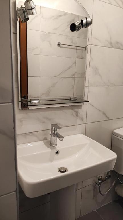 Dea1 Majlinda Apartment Sarandë Esterno foto
