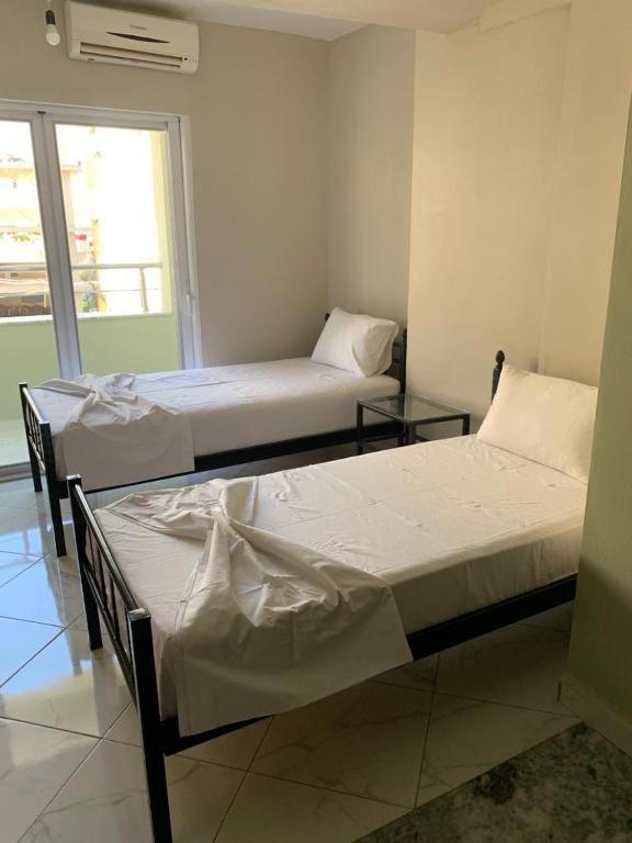 Dea1 Majlinda Apartment Sarandë Esterno foto